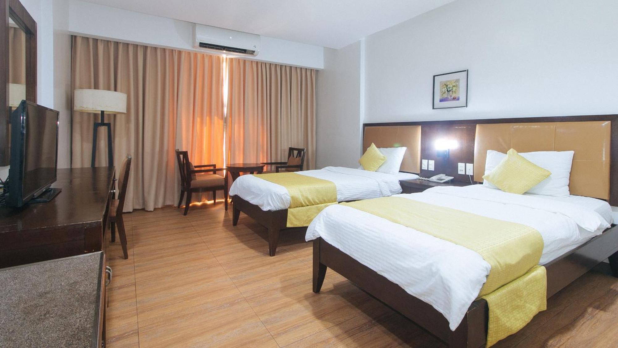 Bliss Hotel San Fernando Pampanga City Eksteriør billede